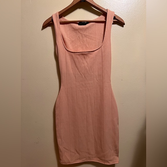 Pretty Little Thing Bodycon Dress - Picture 1 of 2